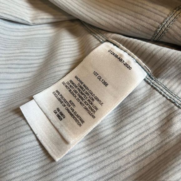 Mountain Hardwear Women's Tank Built in Bra T-Back Adjustable Teal Print L - Picture 8 of 11